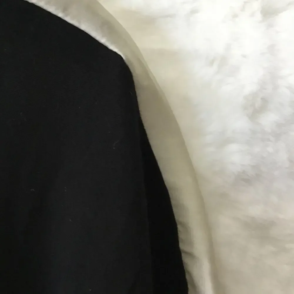 Yuni Los Angeles Black & Light Gray Eiffel Tower Graphic Top - Picture 14 of 15